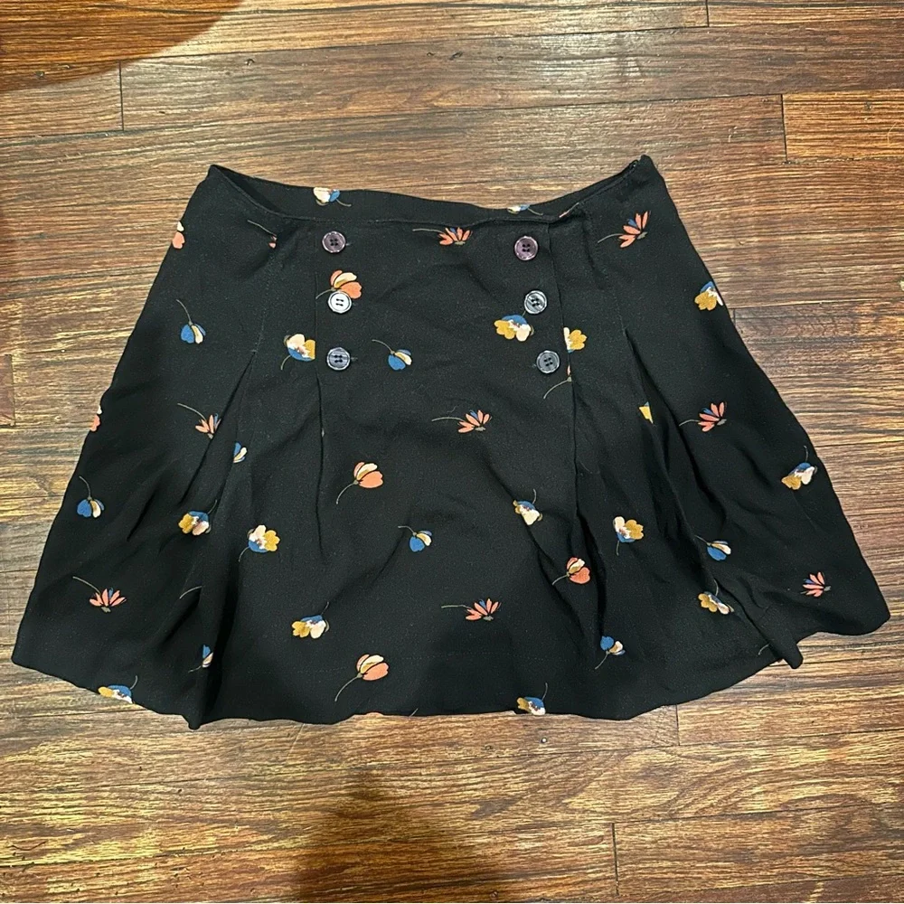 Free People Lovers Lane Floral Mini Skirt size 2 boho whimsical girly‎ festival
